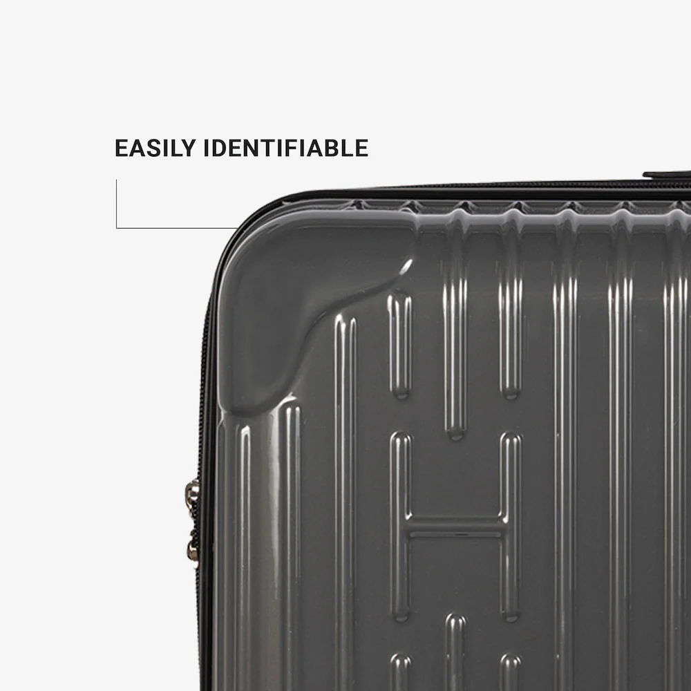 Carry-On Luggage - Image 11