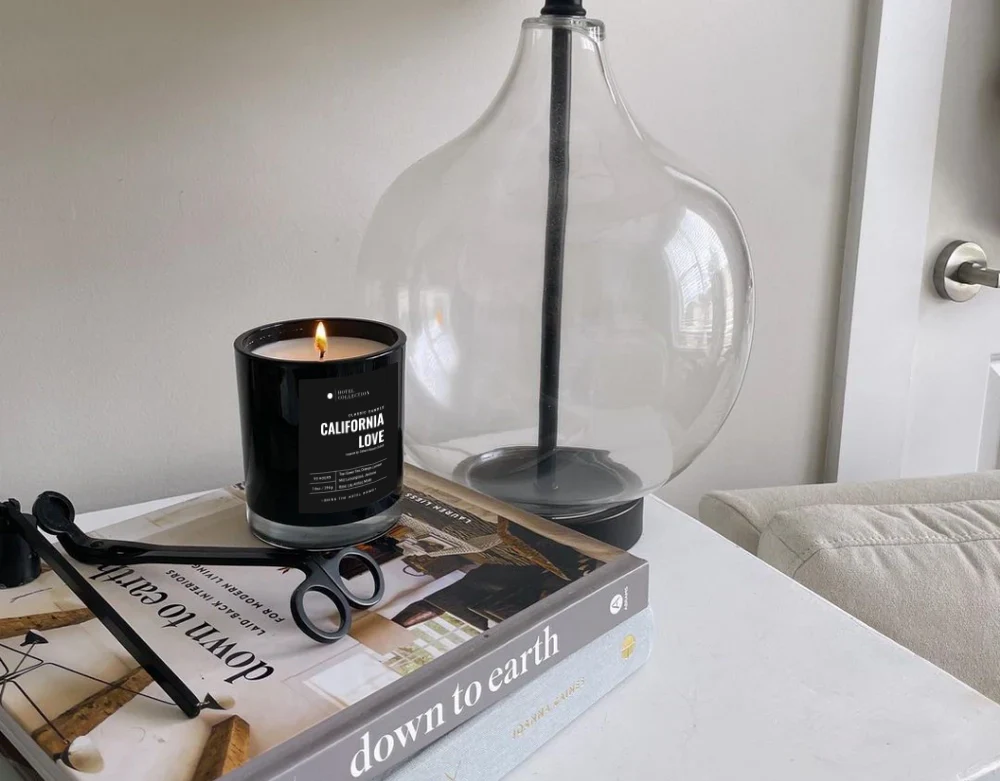 Classic Island Life Candle - Image 2
