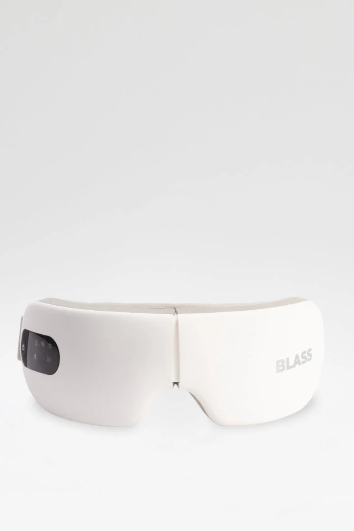 The Blass Beauty Smart Eye Massager - Image 3