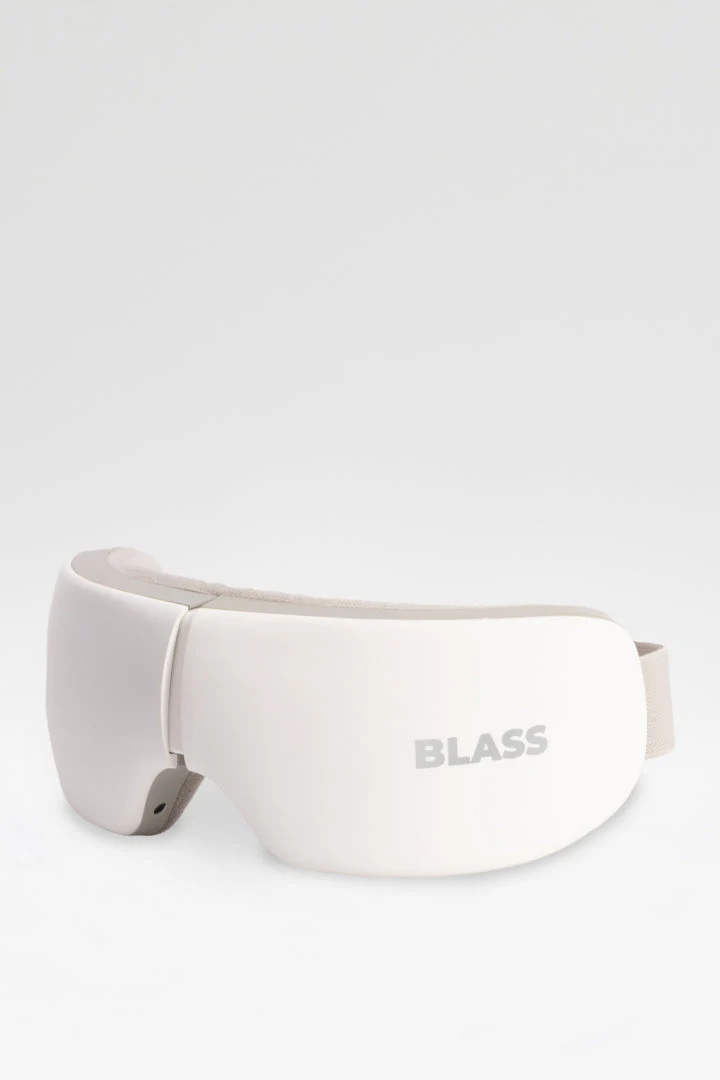 The Smart Eye Massager Starter Kit - Image 2